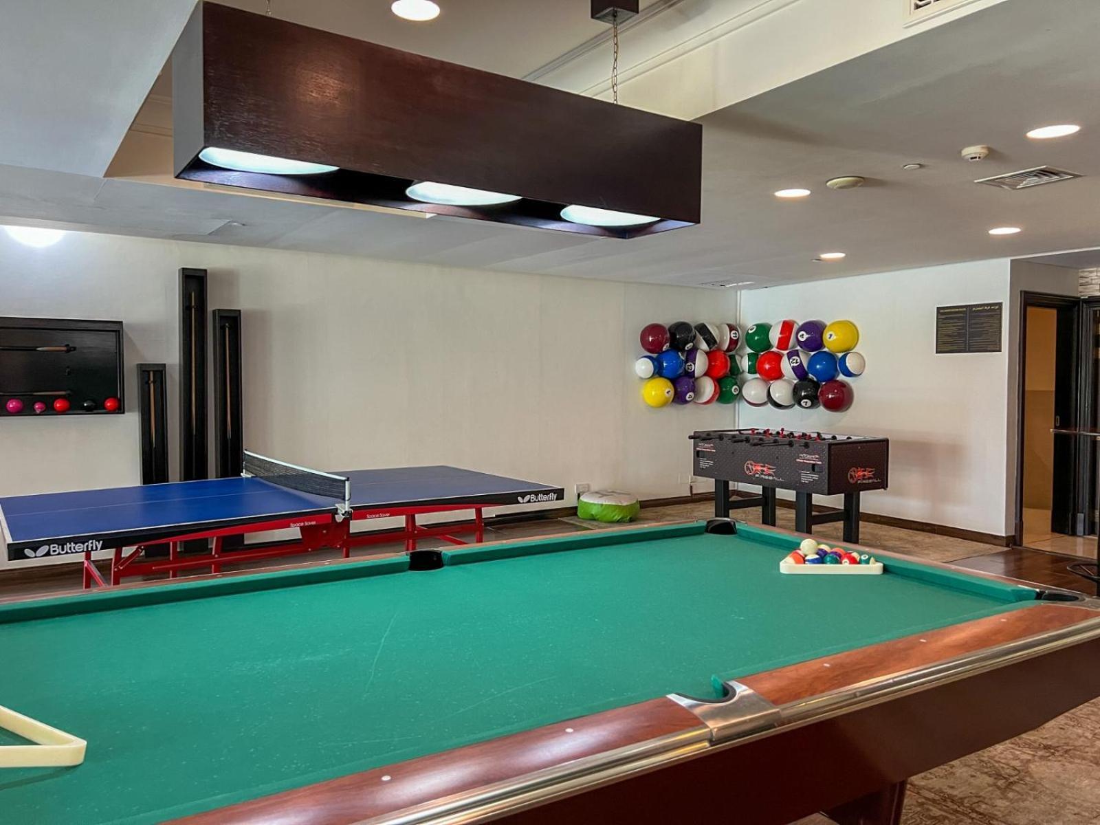 Apartment Durrani Homes: Garden Oasis At Souk Al Bahar With Jacuzzi
